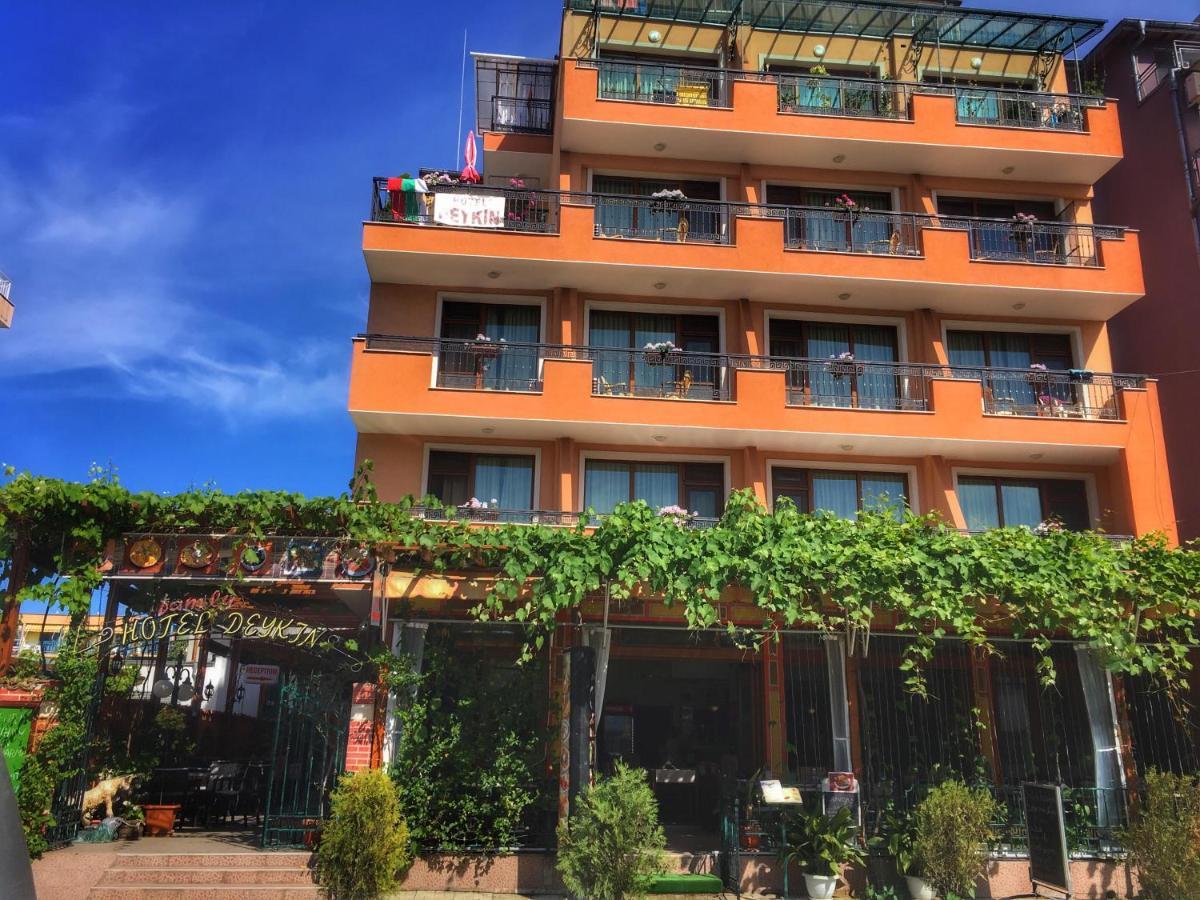 Family Hotel Deykin Napospart Kültér fotó