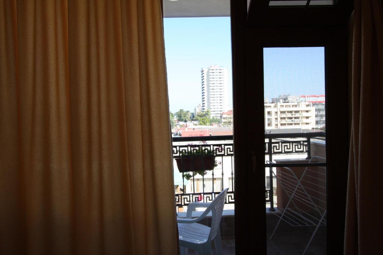 Family Hotel Deykin Napospart Kültér fotó