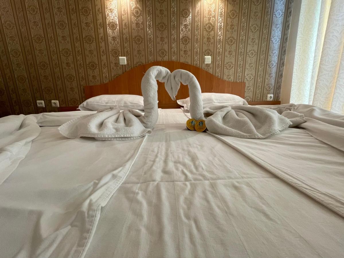 Family Hotel Deykin Napospart Kültér fotó