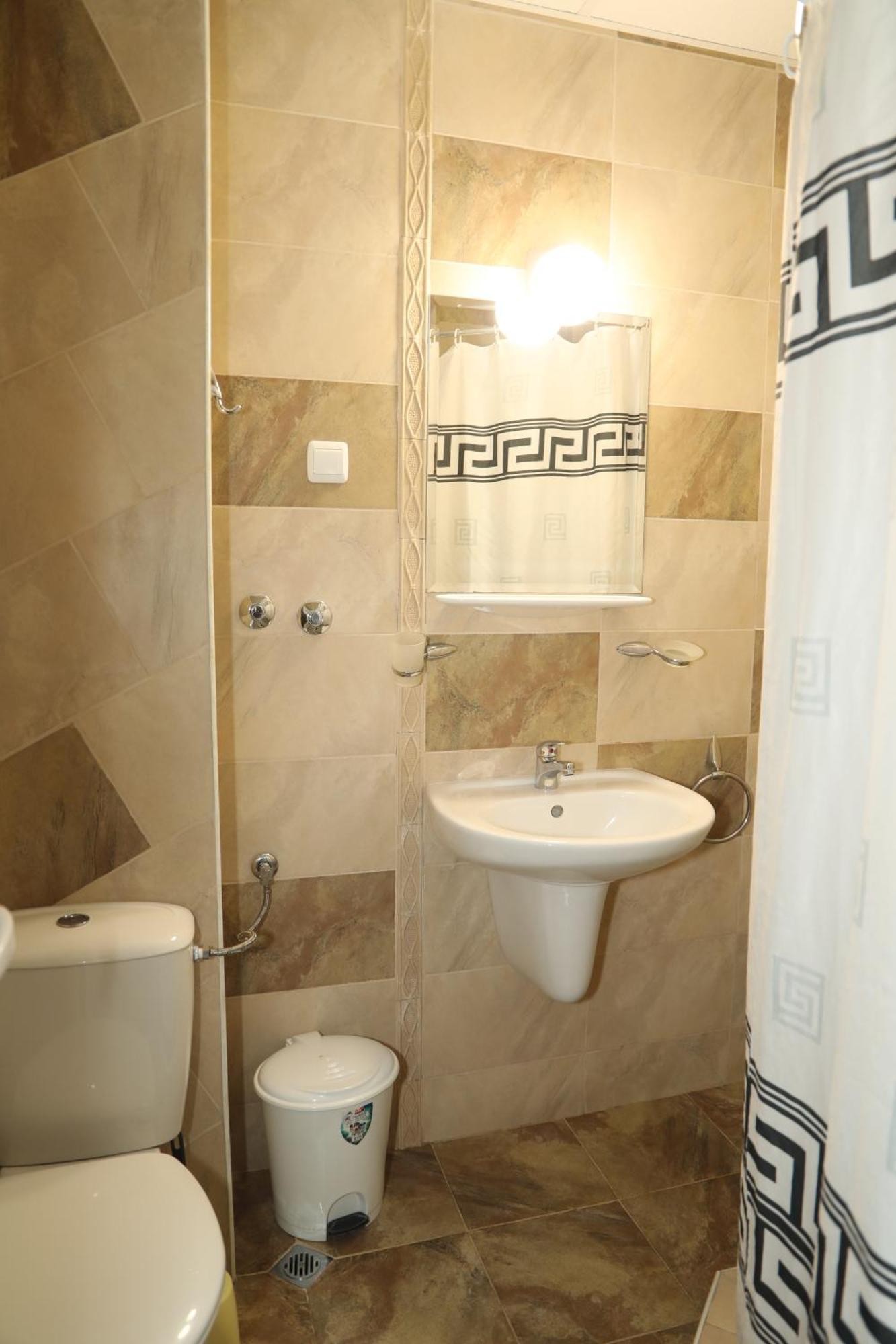 Family Hotel Deykin Napospart Kültér fotó